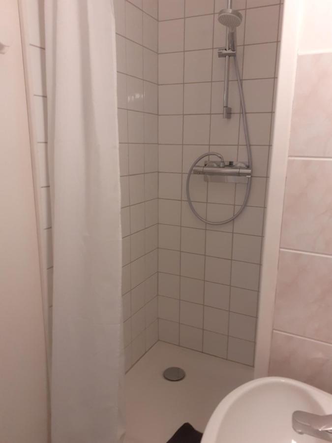 Les Repaires Hotel Nans-sous-Sainte-Anne Bagian luar foto