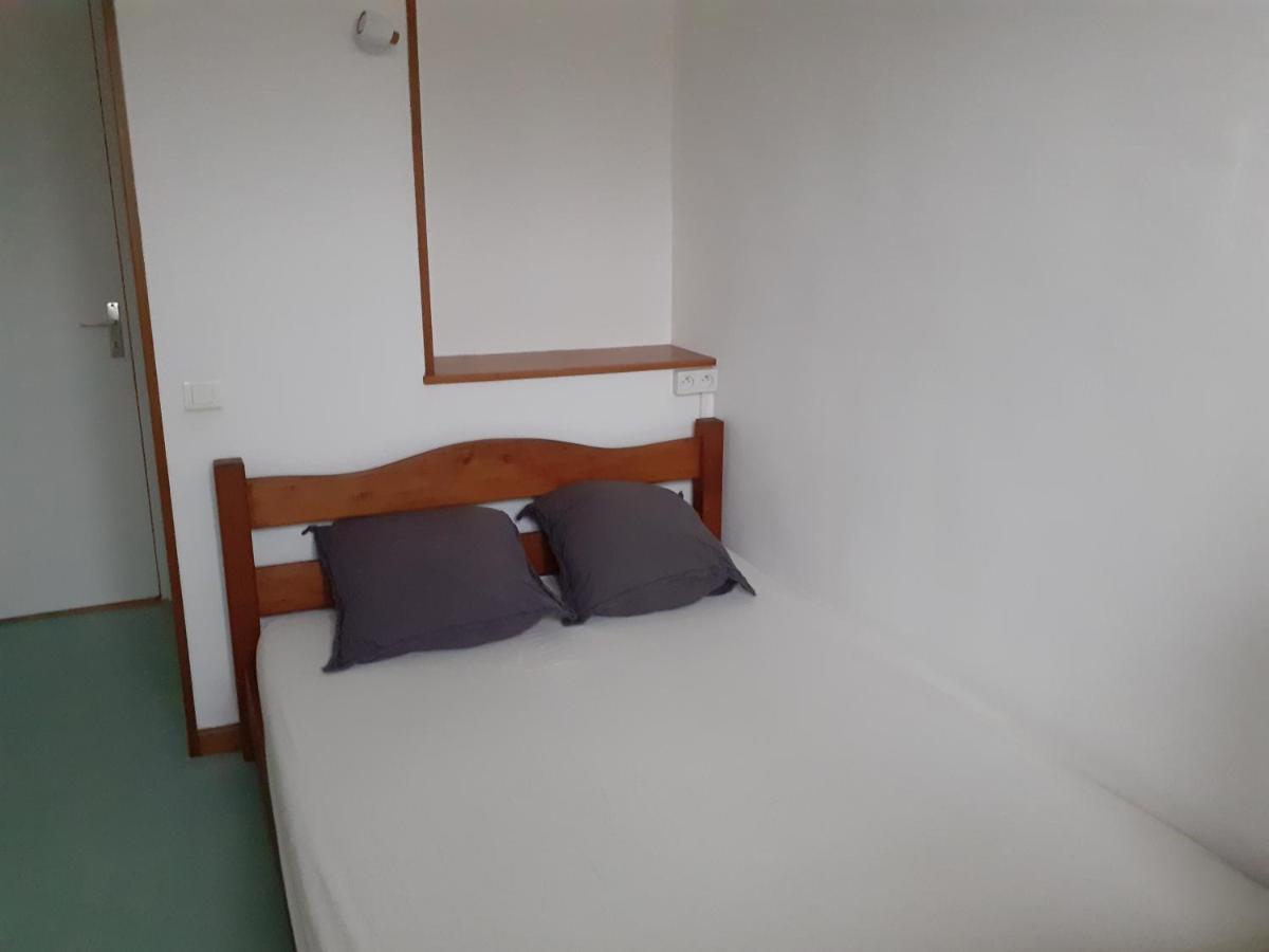 Les Repaires Hotel Nans-sous-Sainte-Anne Bagian luar foto