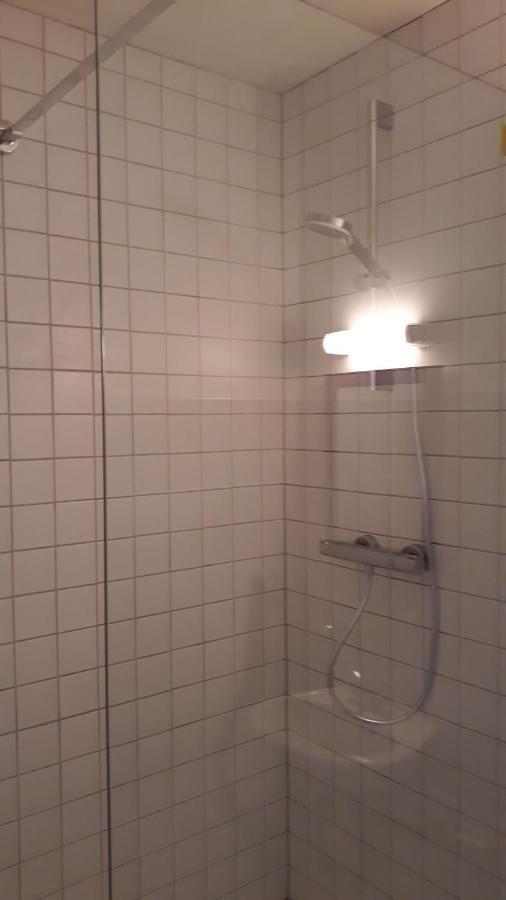 Les Repaires Hotel Nans-sous-Sainte-Anne Bagian luar foto