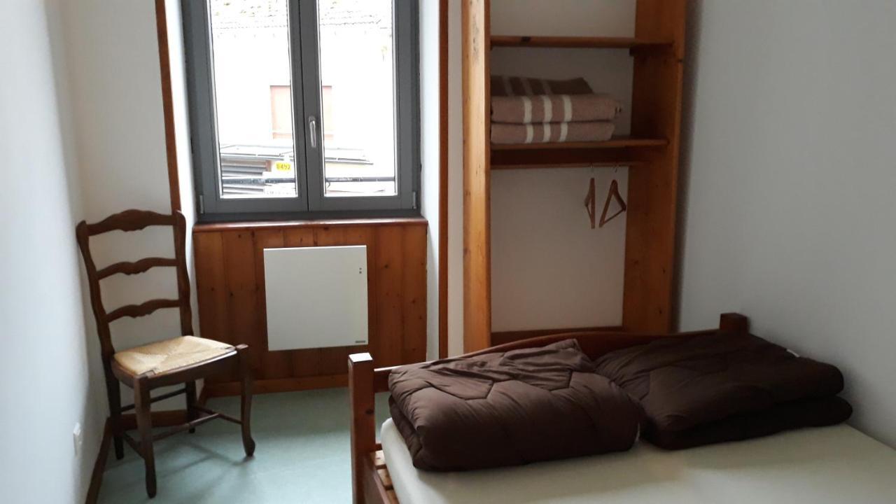 Les Repaires Hotel Nans-sous-Sainte-Anne Bagian luar foto